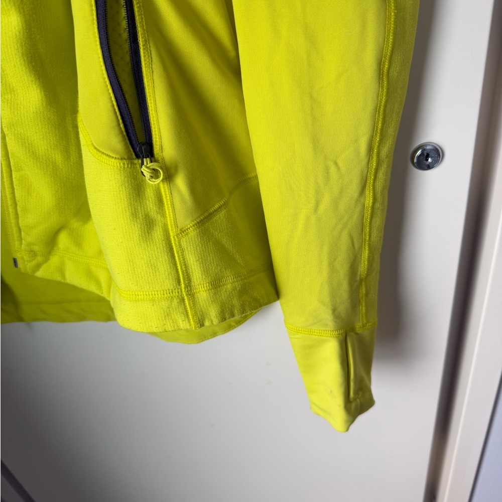 The North Face Women's Summit Series Jacket in Bright Yellow - Picture 3 of 5